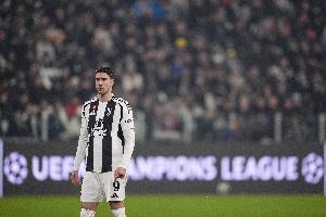 欧亿体育平台-意媒:阿森纳想签约克雷斯但价格是DV9二倍 蓝军红魔喜鹊也关注DV9